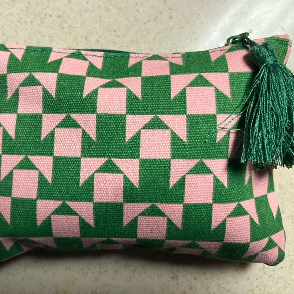 RESERVED  Canvas makeup bag filled with beauty products - Brand New - Picture 2 of 2